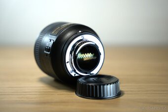 Nikon 85mm f/1.8G AF-S - 3