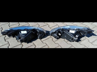 SUZUKI SX4 2006-2013 pravé a levé přední světlo. - 3