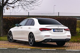 Mercedes-Benz E220d 4Matic / AMG Line / Burmester - 3