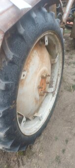 Traktor rs-09  zadni kolo - 3