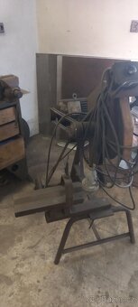 Rozbrušovaci pila - 3