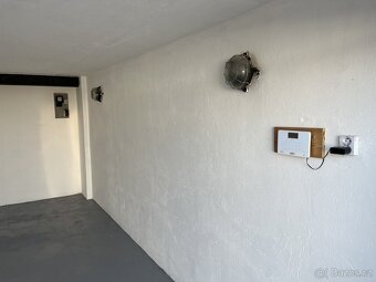 Garáž Pardubice IV s elektřinou a EZS - 3