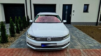 VW PASSAT biTDi B8 176KW CZ servisní kniha - 3