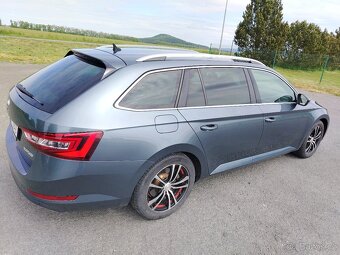 Škoda Superb 3,2.0 TDi 110 KW - 3
