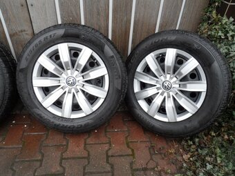 Komplet Zimní Sada Pirelli Poklice 215/65/17 ET38 5x112 - 3
