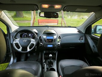 Hyundai ix35,2.0CRDI,135Kw,4x4,146tis km,tažné,původ ČR - 3