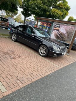 Mercedes-Benz E-Class (W211) 3.2 CDI Avantgarde, 150kW, r.v. - 3