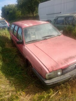 Vw Passat 2 generace sinchro 4×4 rv. 87. 1.8 benzín - 3