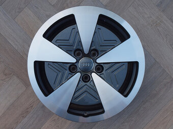 17"  5x112 ALU KOLA AUDI A8 4N = ZÁNOVNÍ ORIGINÁL SADA - 3