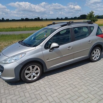 Prodám Peugeot 207 SW OUTDOOR - 3