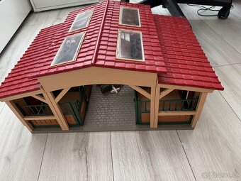 Stáj pro koně Schleich - 3
