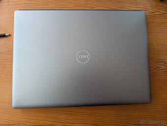 Dell Vostro 5620 - Intel i7, NVIDIA GeFroce MX570 - 3