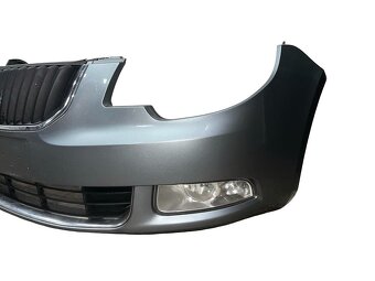 Přední nárazník šedá metalíza LF8L Škoda Superb 2 r.v. 2010 - 3