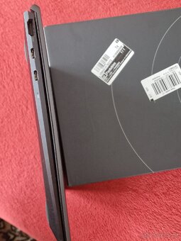 Asus ZenBook - 3