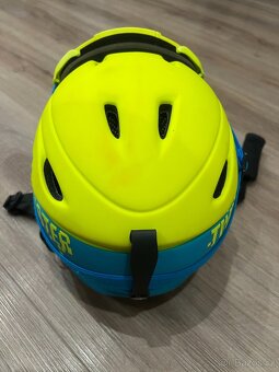 Lyžařská helma - S 53-56 cm. Součástí jsou brýle. - 3