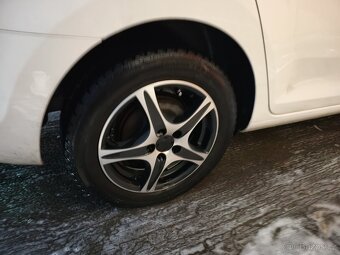 Škoda Rapid 1.2 TSI – rok 2014 – po velkém servisu, bez inve - 3