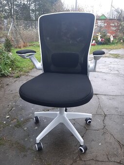 Kancelářská židle - 3
