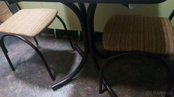 Jídelní set 2+1. Jídelní set 2x čalouněná židle + podnož sto - 3