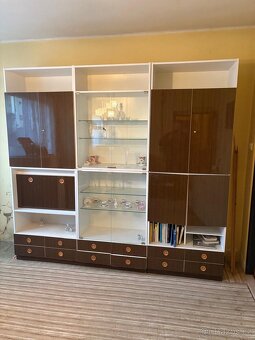 Prodám kuchyňskou linku, obývák a celou ložnici - 3