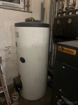 Automaticky kotel Benekov C27 uhli/pelety a bojler 300l - 3