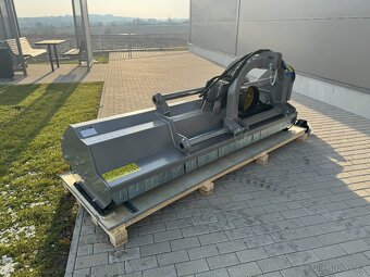 Mulčovač za traktor JANSEN VMA-240 - [3.6. 2025] - 3