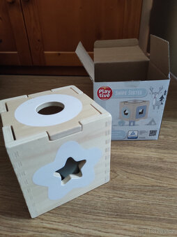 Dřevěné hračky - vkládací kostka, mýval, krokodýl - 3