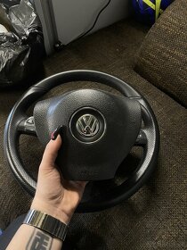 VW tříramenný volant - 3