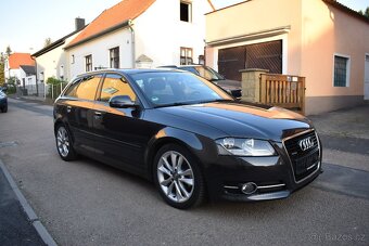 AUDI A3 QUATTRO 2.O TDI 103 kw r.2011 - 3