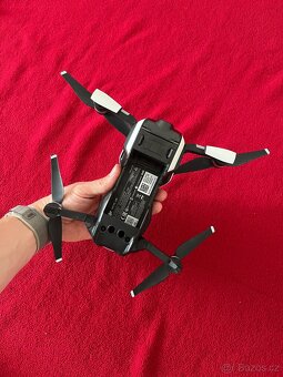Dron DJI Mavic Air - 3