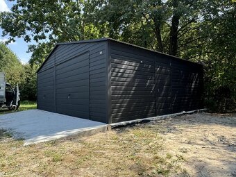 Moderní plechová antracitová garáž 7x6 - 3
