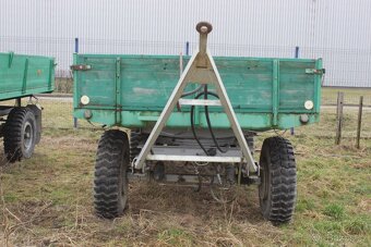 Traktorový přívěs - 3