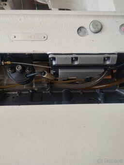 Průmyslový šicí stroj Garudan, plný automat - 3