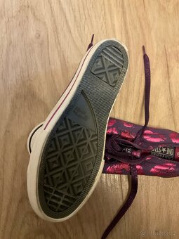 Dívčí CONVERSE 37,5 - 3