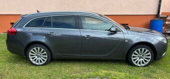 Opel Insignia Combi 2.0CDTi, 118kW, automat - 3