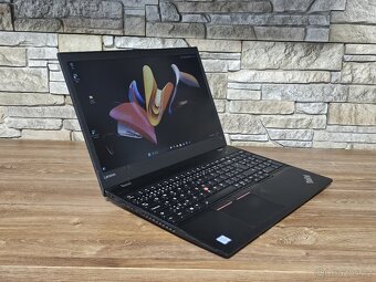 15,6 ThinkPad T570 i5 8GB SSD 256gb FullHD 5h baterie - 3
