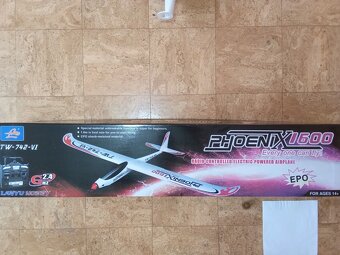 Prodám modely letadel + příslušenství - 3