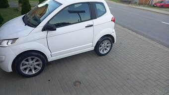 Prodám mini autíčko vedený jako motocikl - 3