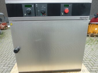 Ohřívací pec MEMMERT ULP 500 programovatelná temperační pec - 3