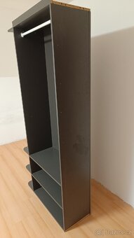 Šatní skříň - 3