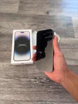 iPhone 14 Pro Top stav - 3