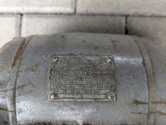 Elektro motor MEZ Frenštát n.p. - 3