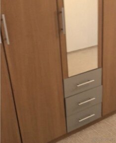 Prodám kompletní vybavení ložnice i s postelí - 3
