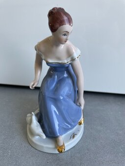 Porcelánová soška Popelky Royal Dux - 3
