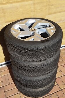 ALU kola ŠKODA / VOLKSWAGEN 5x112 R18 zimní pneu 235/45/18 - 3