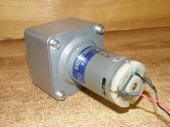 Elektromotor s převodovkou TSUKASA 24 VDC 150 W 60 RPM - 3