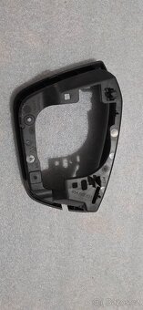 Rámeček levého zpětného zrcátka Škoda Scala / Kamiq 2019 - 3