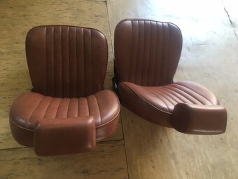 Alfa Romeo - sedačky - 3