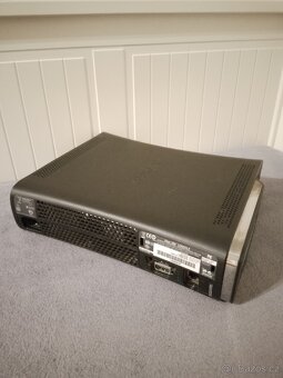Xbox 360 + 7 her a ovladač + kabely - 3