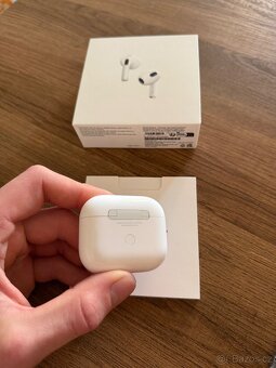 AirPods 3 generace - 3