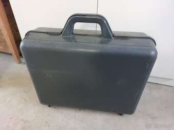 Psací stroj Consul - 3